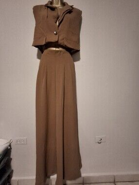 Classic High-Waist Brown Two Piece Set
